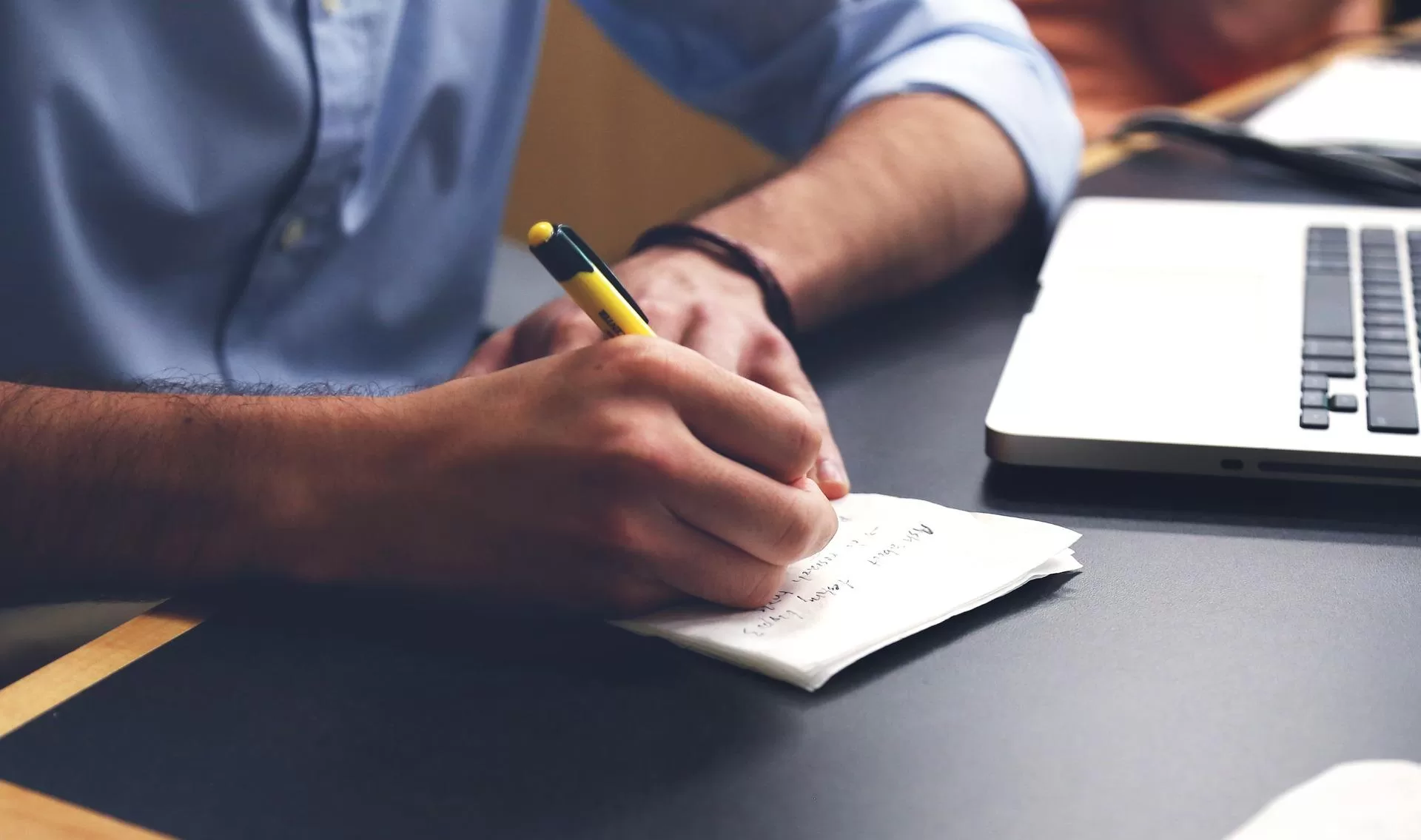5 Secrets to Writing Irresistible Product Descriptions